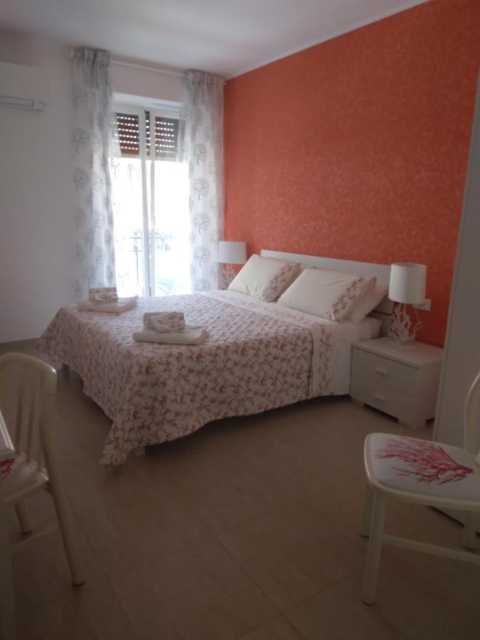 L'Approdo Hotel Bordighera Eksteriør billede